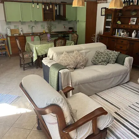 Διαμέρισμα Romantic With Fireplace And Hot Tub Castellero